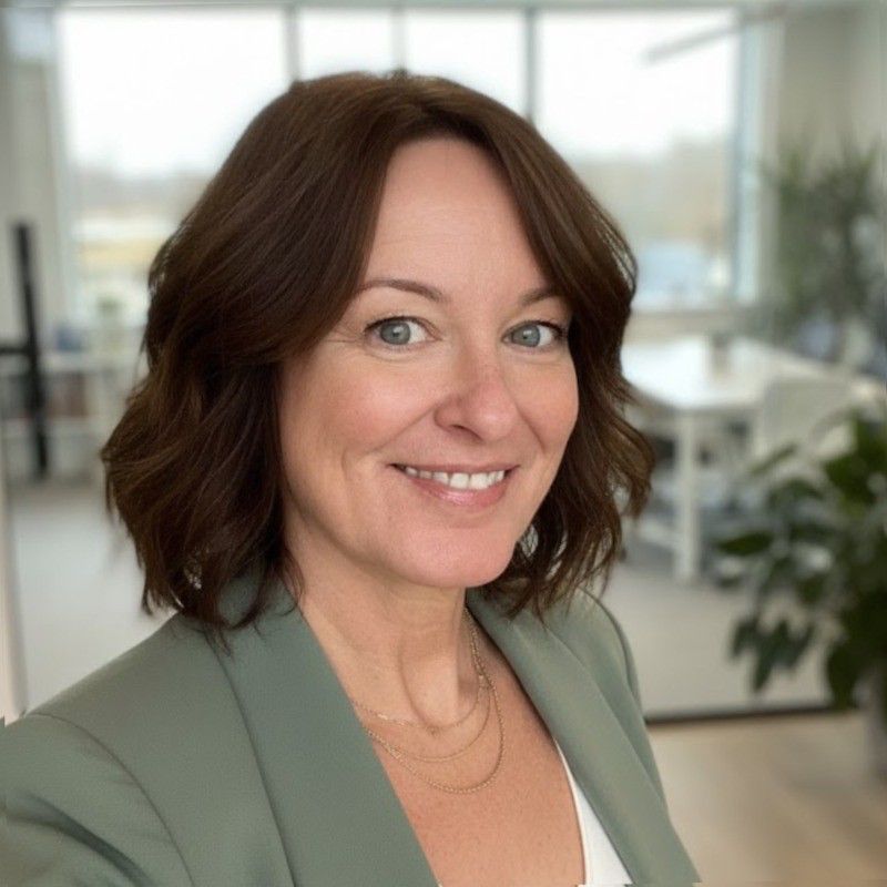 Jo Soylev — Amazon expert